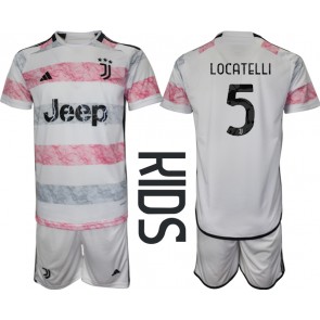 Maillot de foot Juventus Manuel Locatelli #5 Extérieur enfant 2023-24 Manches Courte (+ pantalon court)